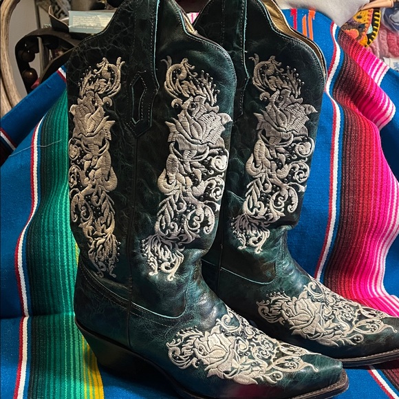 Corral Embroidered Green Western Boots - Picture 1 of 9